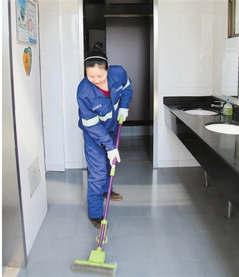 保潔員陳新霞 美麗杭州有我一份守候